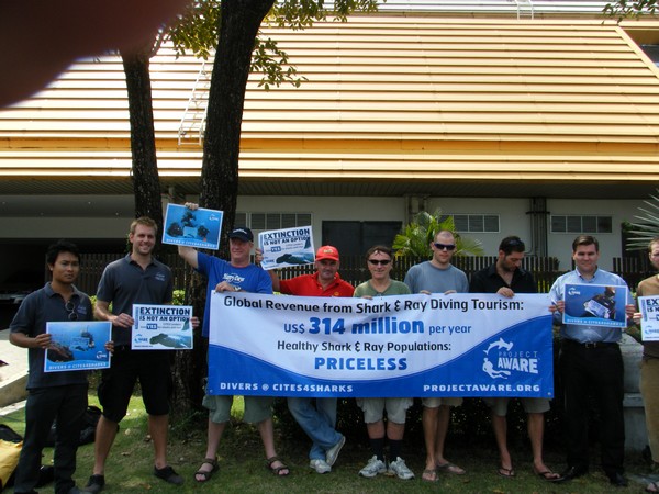 Sauvegarde des requins et des raies avec le club de Plongée Asie Padi/Cmas/Adip 5* IDC Sauvegarde des requins et des raies avec le club de Plongée Asie Padi/Cmas/Adip 5* IDC